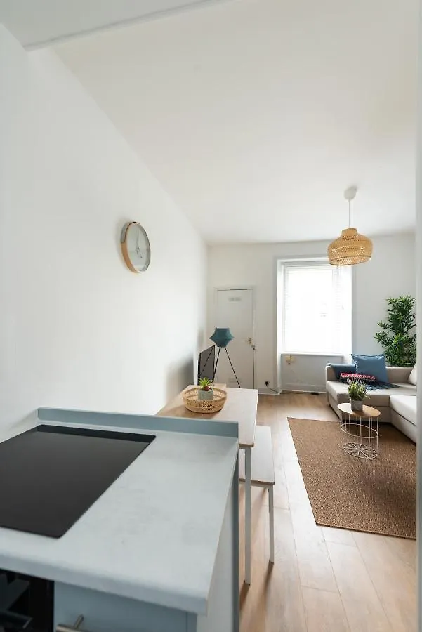 Lovely 1-Bedroom Apartment In Edinburgh