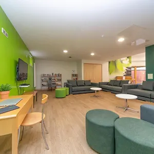  Apartamento Joivy Affordable 3,4,5 And 12 Bed Private Flats Next To Royal Mile (adults Only)